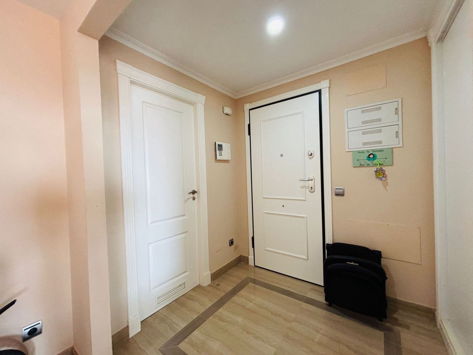 2 bedroom Flat for sale in Aguilas with pool garage - € 330,000 (Ref: 9300521)