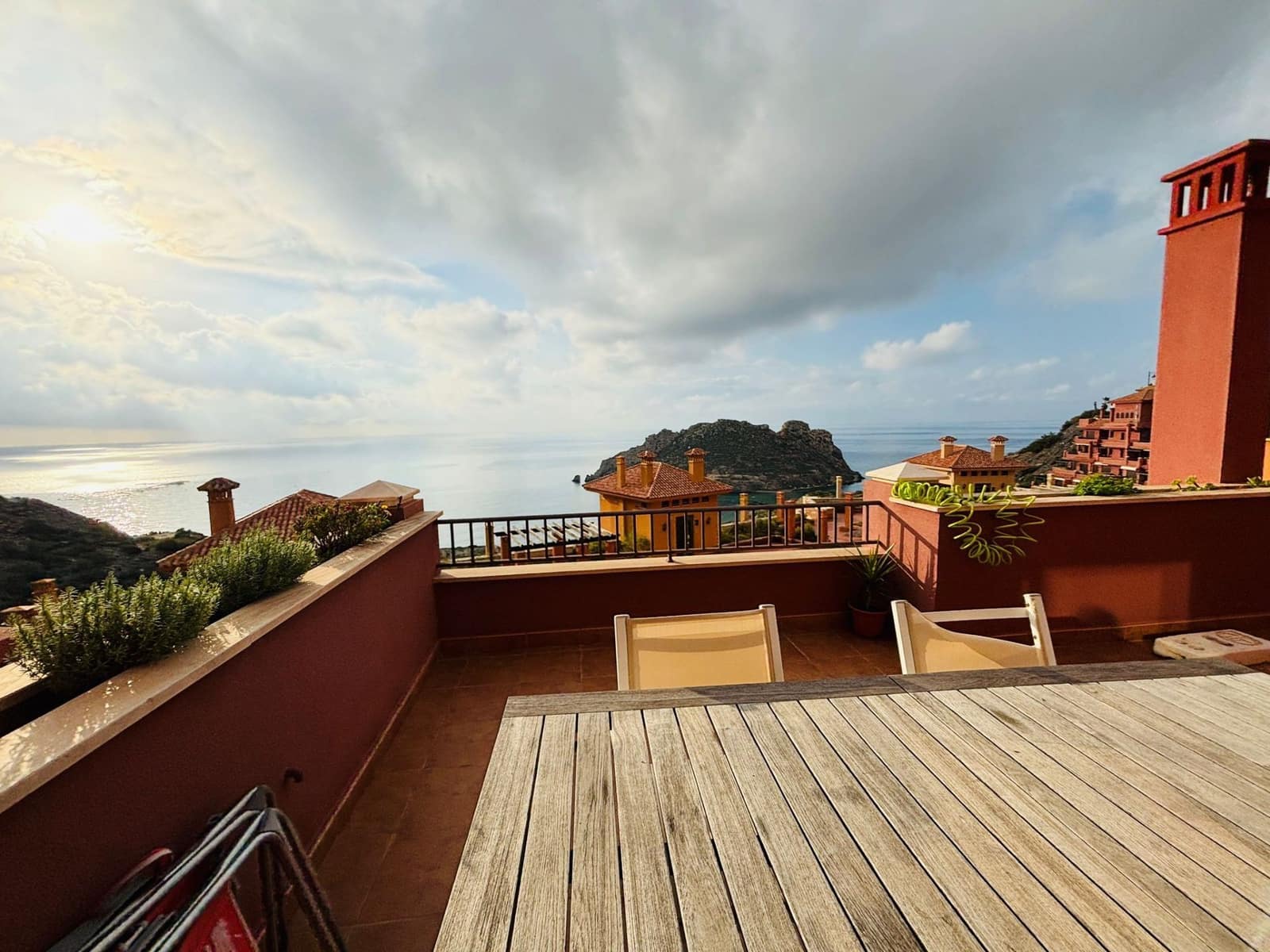 2 bedroom Flat for sale in Aguilas with pool garage - € 330,000 (Ref: 9300521)