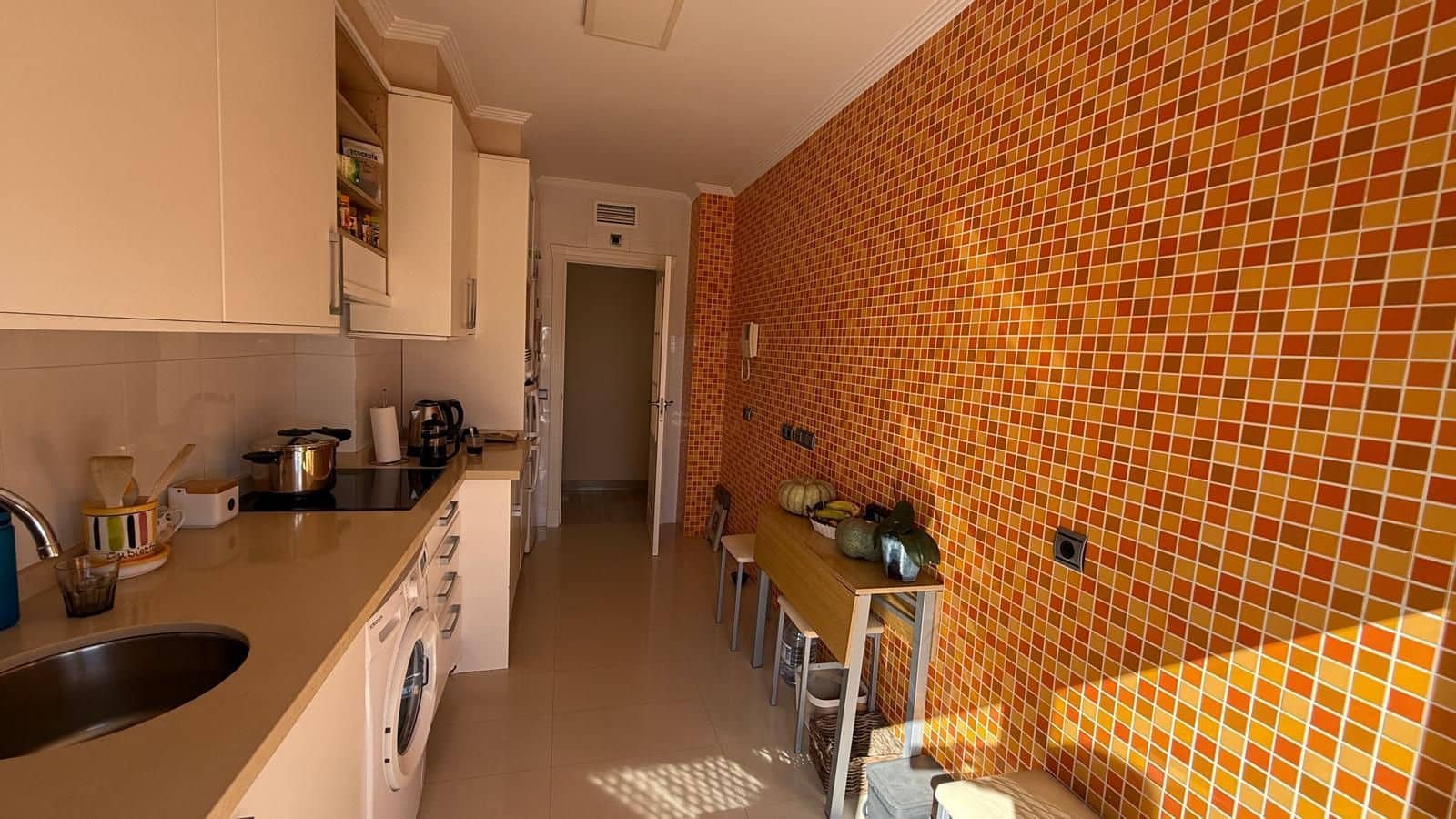 2 bedroom Flat for sale in Aguilas with pool garage - € 330,000 (Ref: 9300521)
