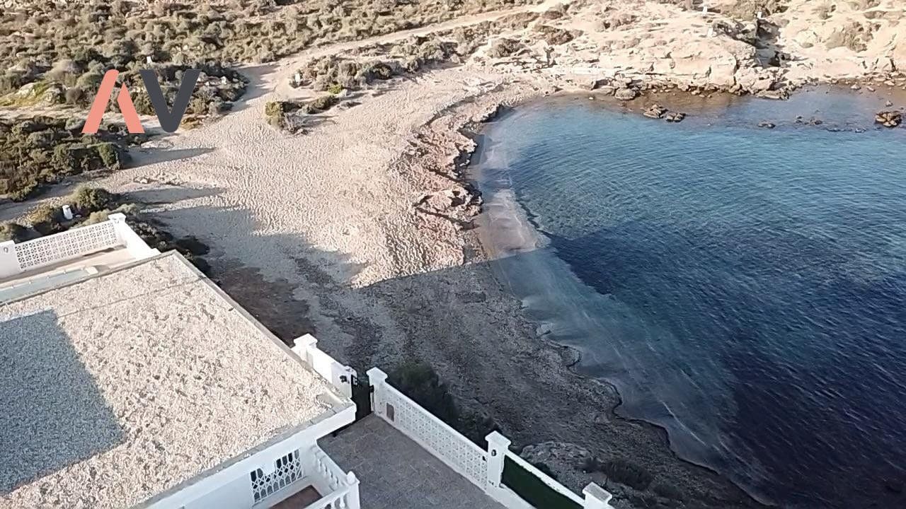 5 soverom Villa til salgs i Calarreona med garasje - € 575 000 (Ref: 9303077)