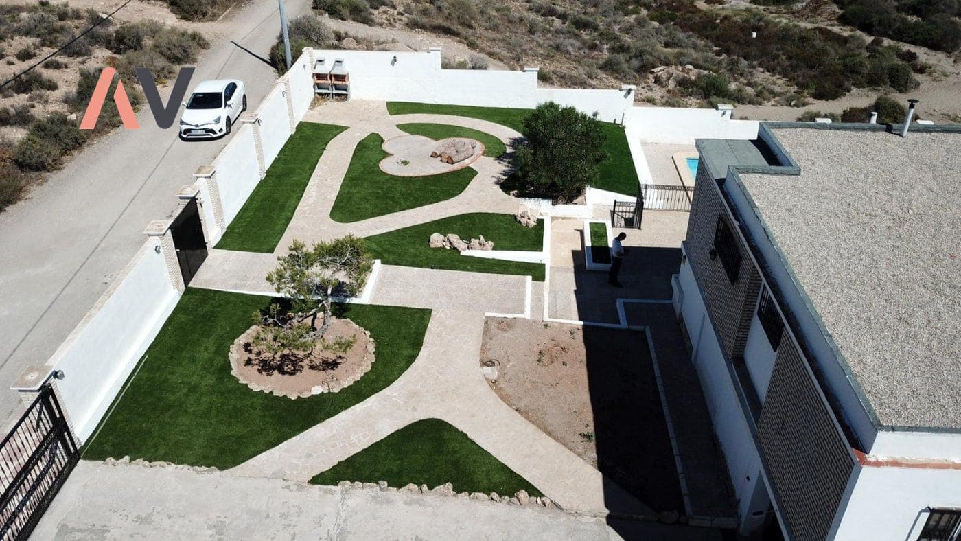 5 soverom Villa til salgs i Calarreona med garasje - € 575 000 (Ref: 9303077)