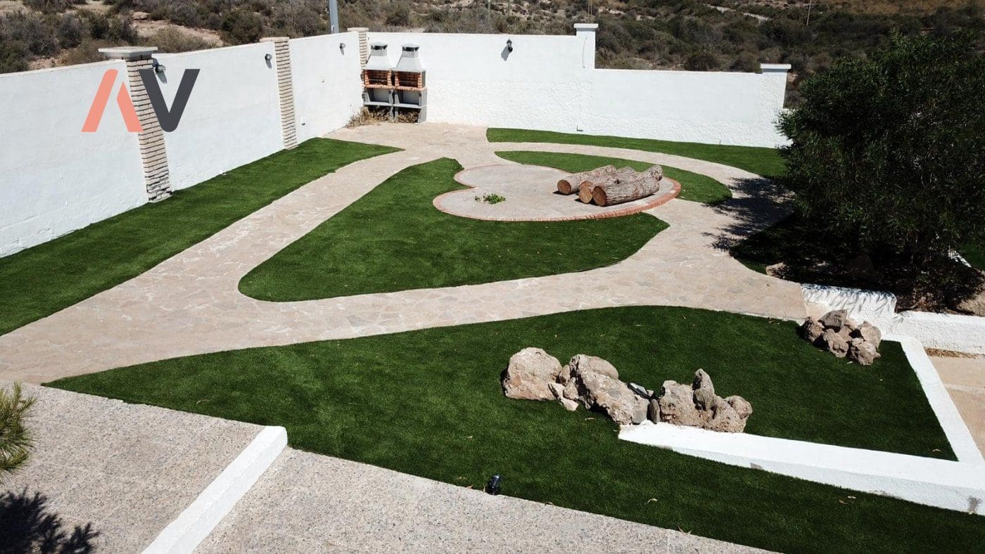 5 soverom Villa til salgs i Calarreona med garasje - € 575 000 (Ref: 9303077)