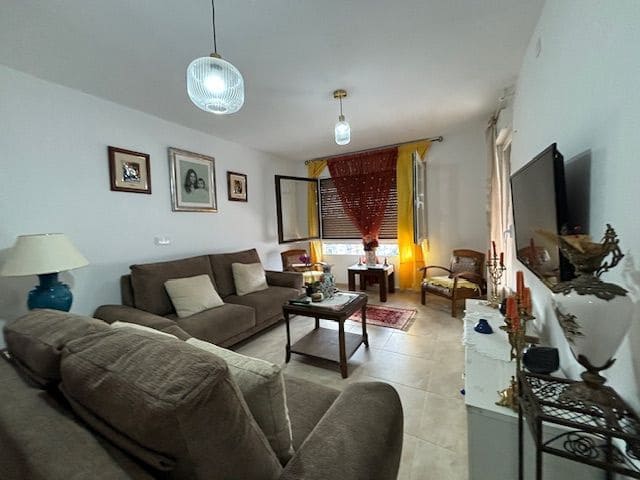 4 soveværelse Lejlighed til salg i Aguilas - € 150.000 (Ref: 9310501)