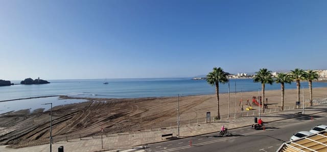 Piso de 3 habitaciones en Aguilas en alquiler con garaje - 700 € (Ref: 9312351)