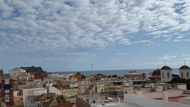 2 soverom Penthouse til salgs i Casco Antiguo, Aguilas - € 148 000 (Ref: 9358908)