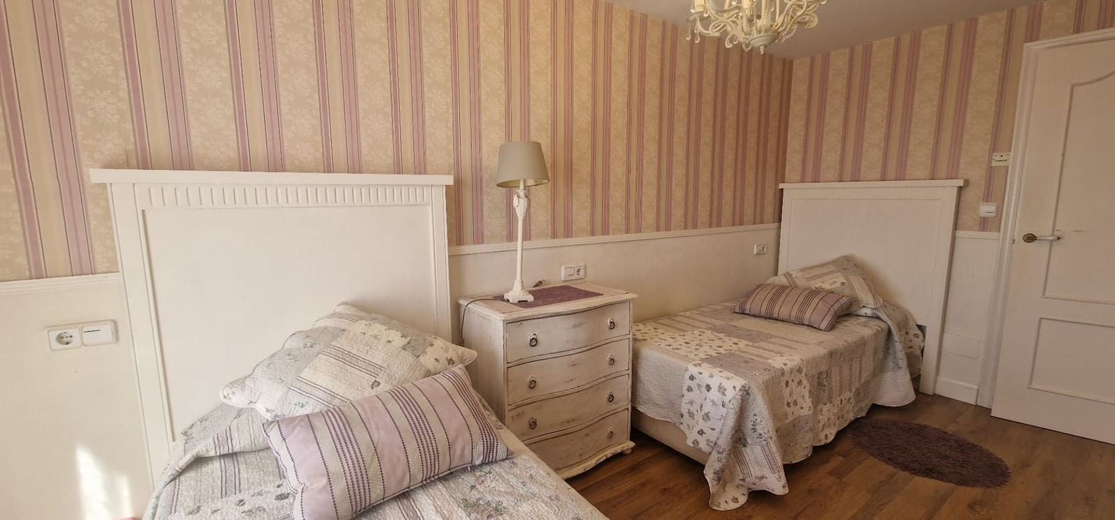 2 bedroom Apartment for rent in Aguilas with pool garage - € 1,000 (Ref: 9387514)