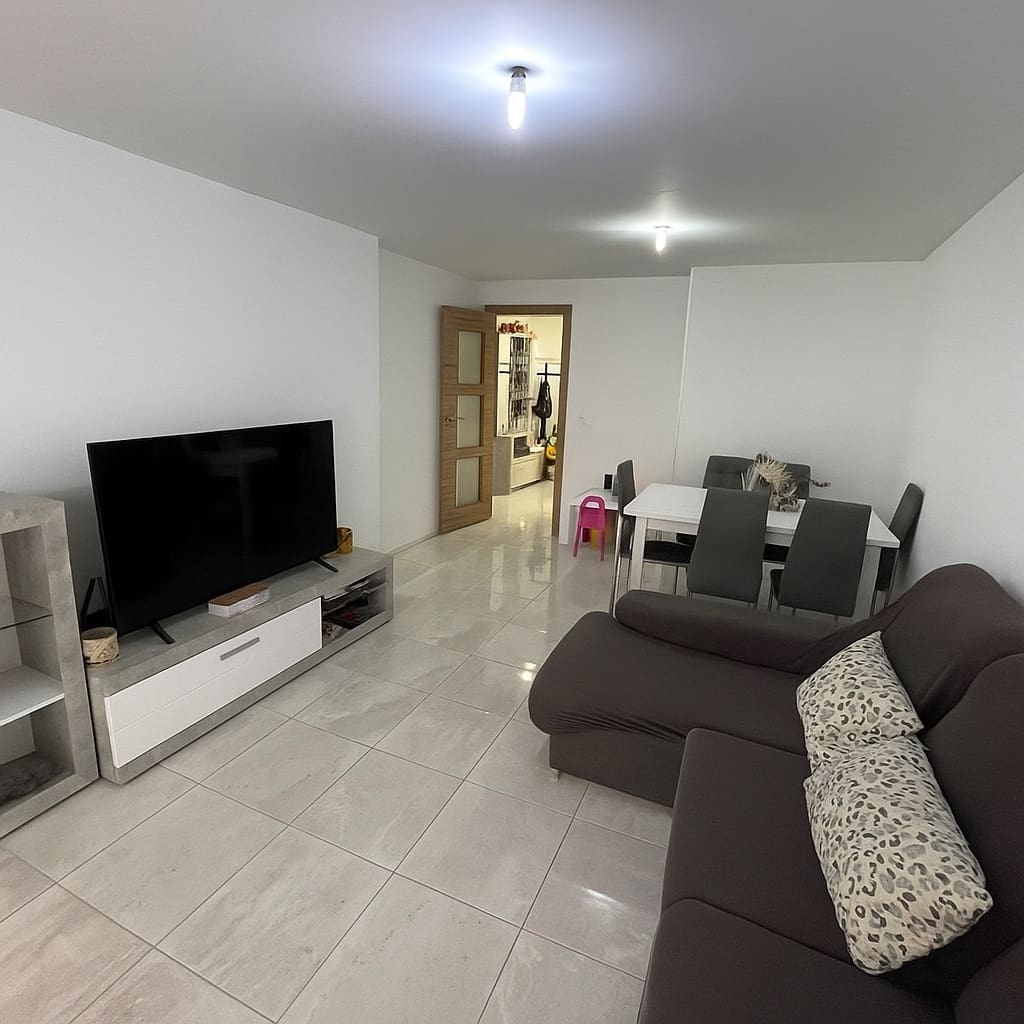 Piso de 4 habitaciones en Aguilas en venta - 165.000 € (Ref: 9387515)