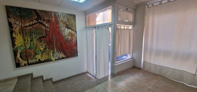 Kommersiell att hyra i Aguilas - 450 € (Ref: 9395758)