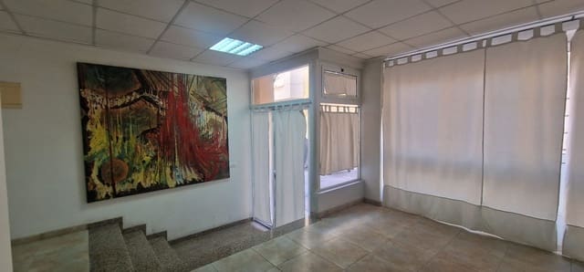 Kommersiell att hyra i Aguilas - 450 € (Ref: 9395758)