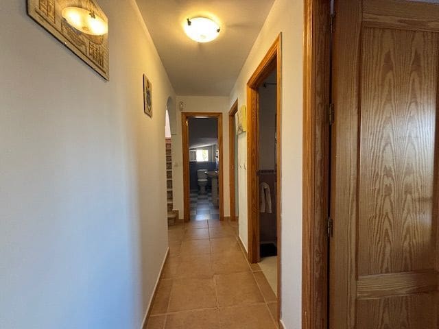 4 soveværelse Villa til salg i Calabardina med swimmingpool - € 380.000 (Ref: 9410628)