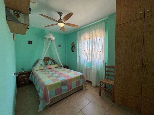 4 soveværelse Villa til salg i Calabardina med swimmingpool - € 380.000 (Ref: 9410628)