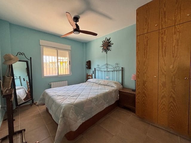 4 soveværelse Villa til salg i Calabardina med swimmingpool - € 380.000 (Ref: 9410628)