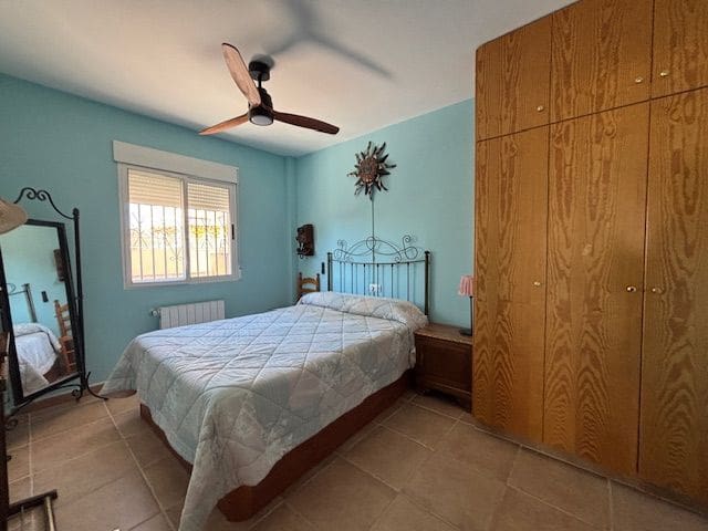 4 soveværelse Villa til salg i Calabardina med swimmingpool - € 380.000 (Ref: 9410628)