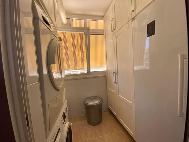 4 bedroom Flat for rent in Aguilas with pool garage - € 850 (Ref: 9413705)