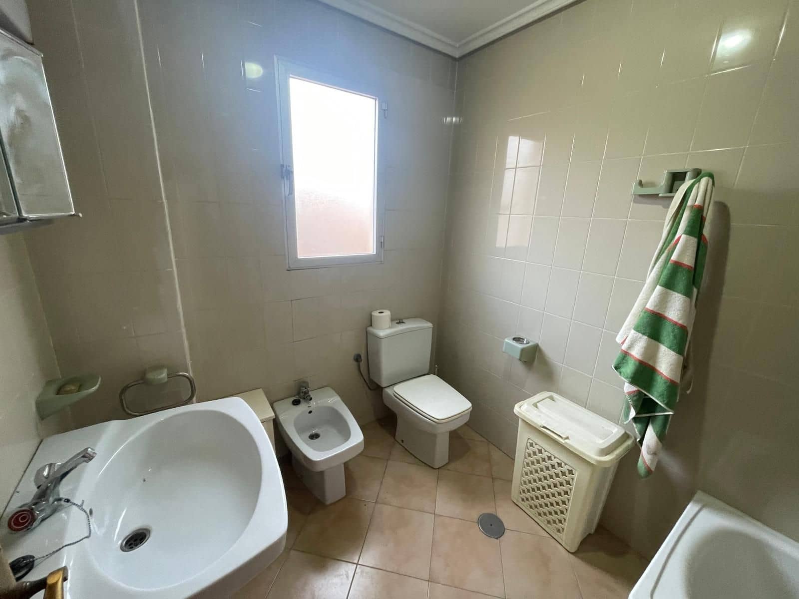 Apartamento de 2 habitaciones en Aguilas en venta - 155.000 € (Ref: 9465243)