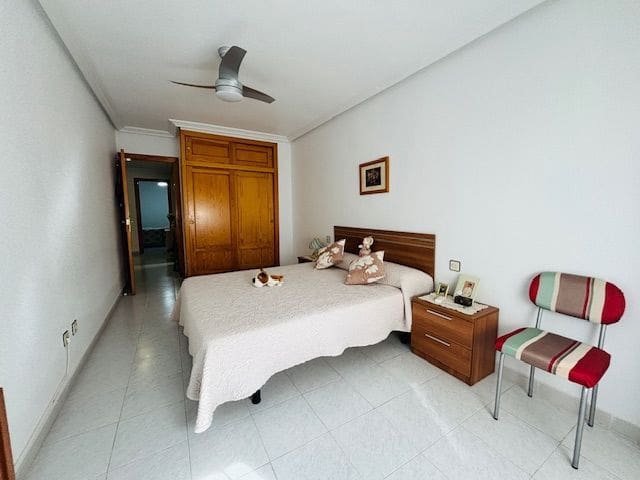 4 chambre Appartement à vendre à Casco Antiguo, Aguilas - 150 000 € (Ref: 9564388)