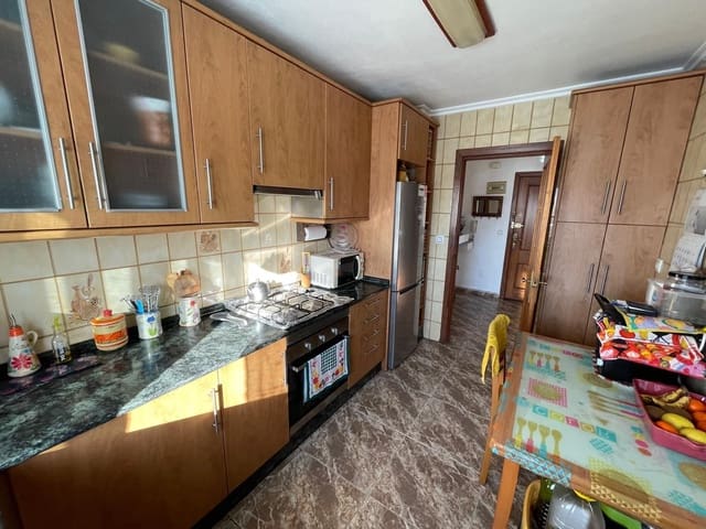 4 sovrum Lägenhet till salu i Casco Antiguo, Aguilas - 125 000 € (Ref: 9610850)