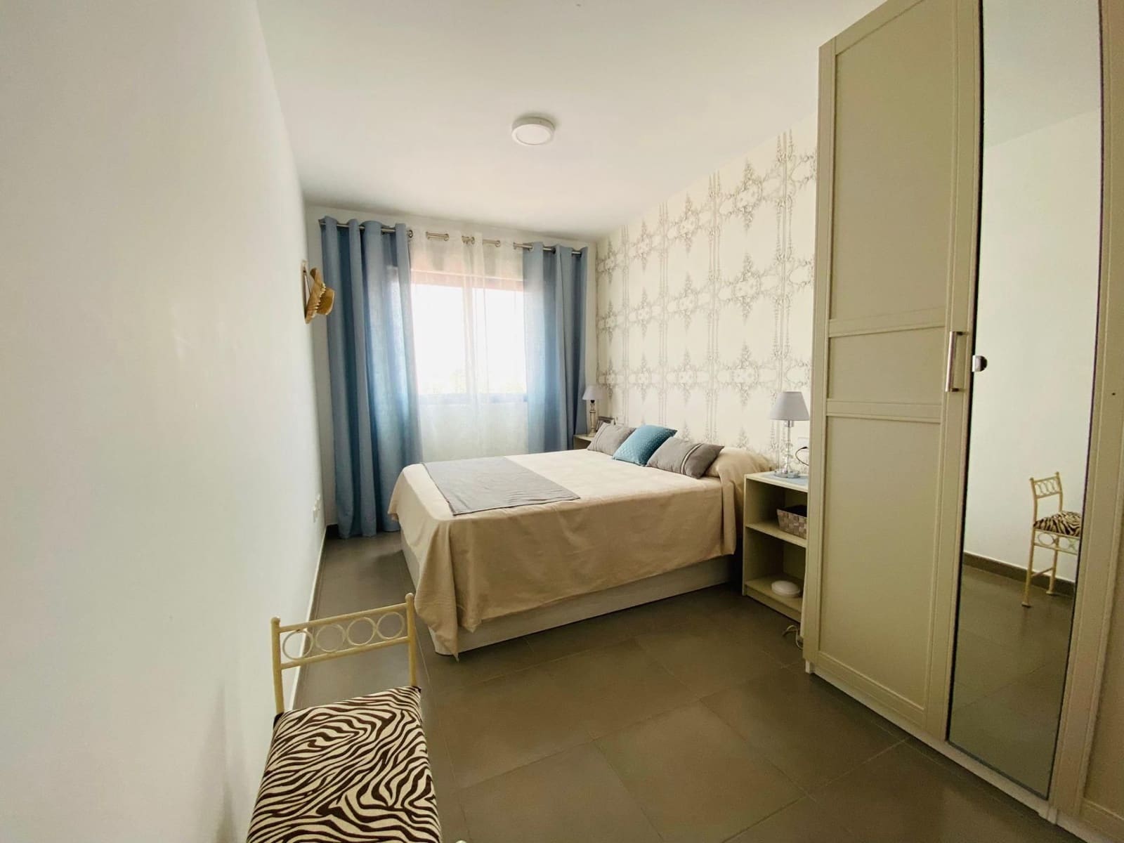 2 soveværelse Lejlighed til leje i Aguilas med swimmingpool garage - € 800 (Ref: 9614768)