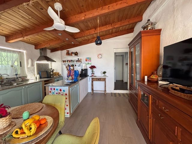 Finca/Casa Rural de 2 habitaciones en Aguilas en venta con piscina - 299.900 € (Ref: 9618991)