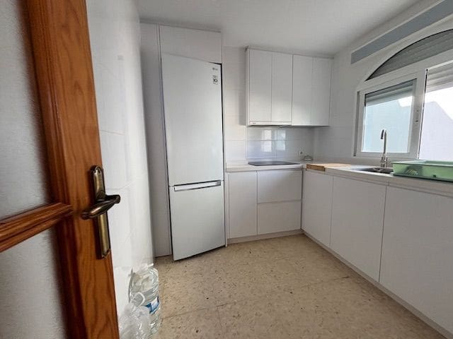 3 makuuhuone Omakotitalo myytävänä paikassa San Juan de los Terreros mukana uima-altaan 
autotalli - 184 000 € (Ref: 9665959)