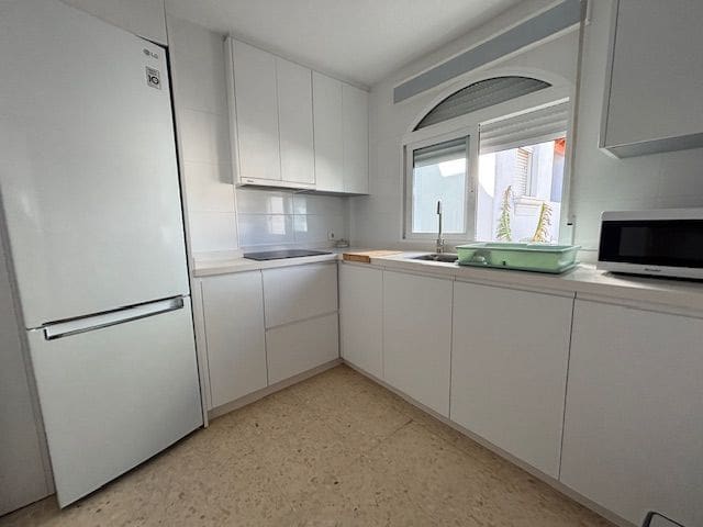 3 makuuhuone Omakotitalo myytävänä paikassa San Juan de los Terreros mukana uima-altaan 
autotalli - 184 000 € (Ref: 9665959)