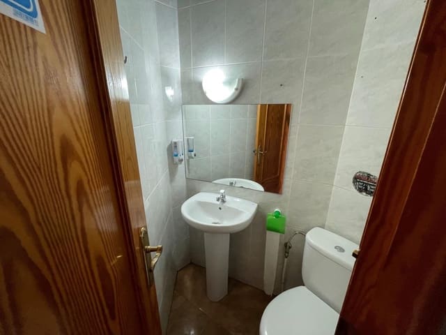 Kommersiell till salu i Aguilas - 130 000 € (Ref: 9690069)