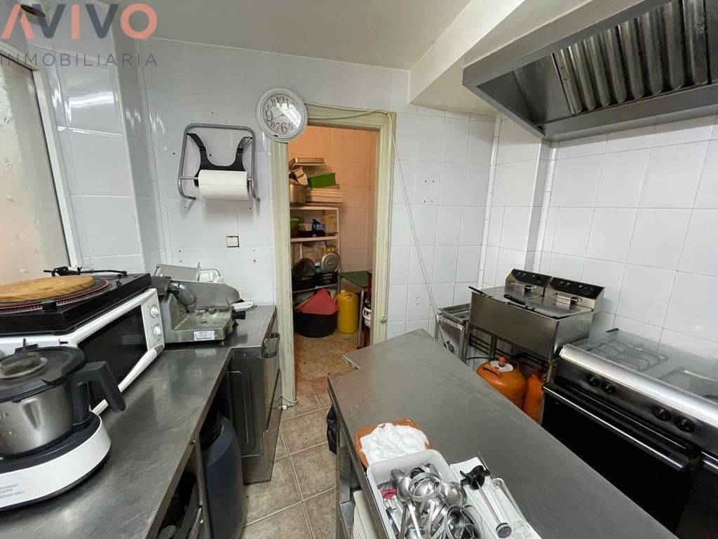 Commercial for sale in Aguilas with garage - € 150,000 (Ref: 9738007)