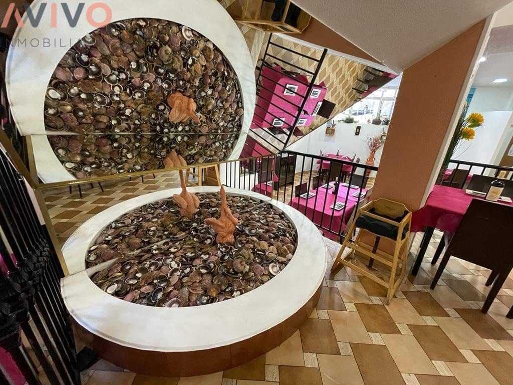 Commercial for sale in Aguilas with garage - € 150,000 (Ref: 9738007)