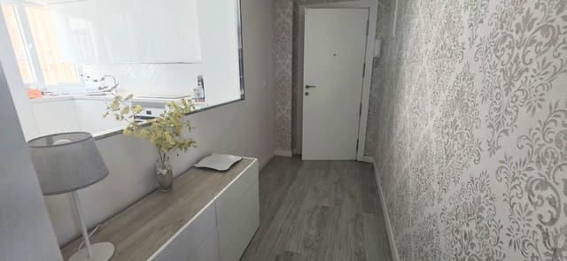 3 soverom Leilighet til leie i Aguilas - € 4 000 (Ref: 9751630)