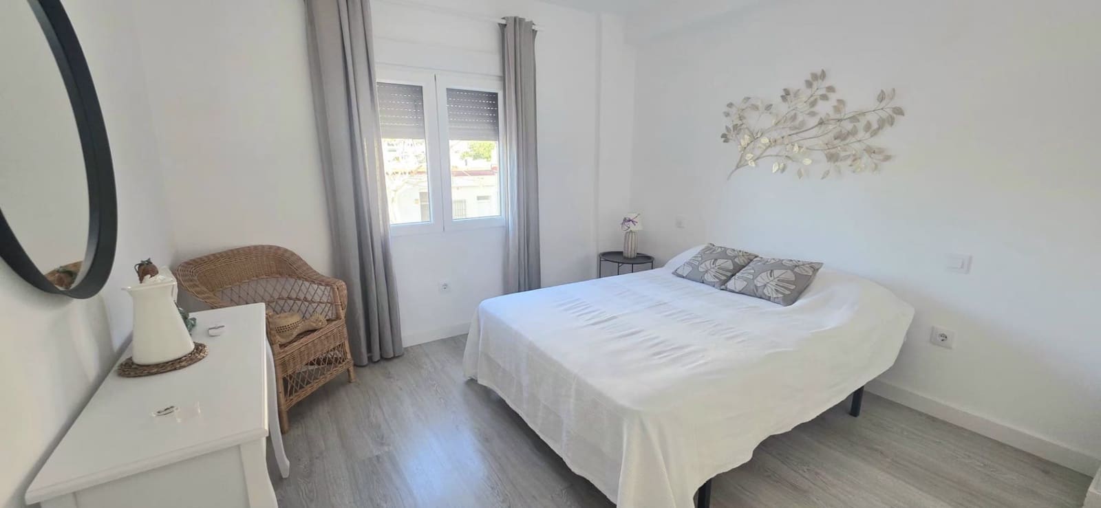 3 bedroom Flat for rent in Aguilas - € 4,000 (Ref: 9751630)