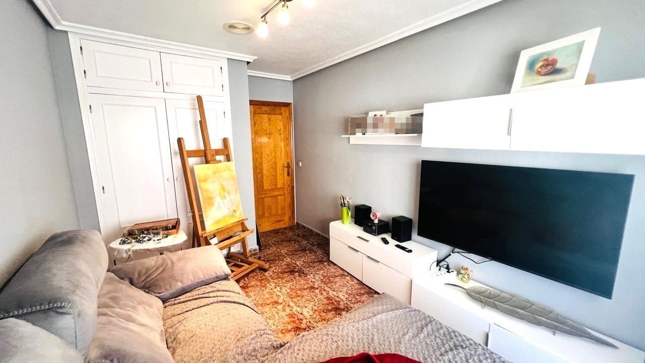 4 makuuhuone Asunto myytävänä paikassa Aguilas mukana 
autotalli - 165 000 € (Ref: 9777677)