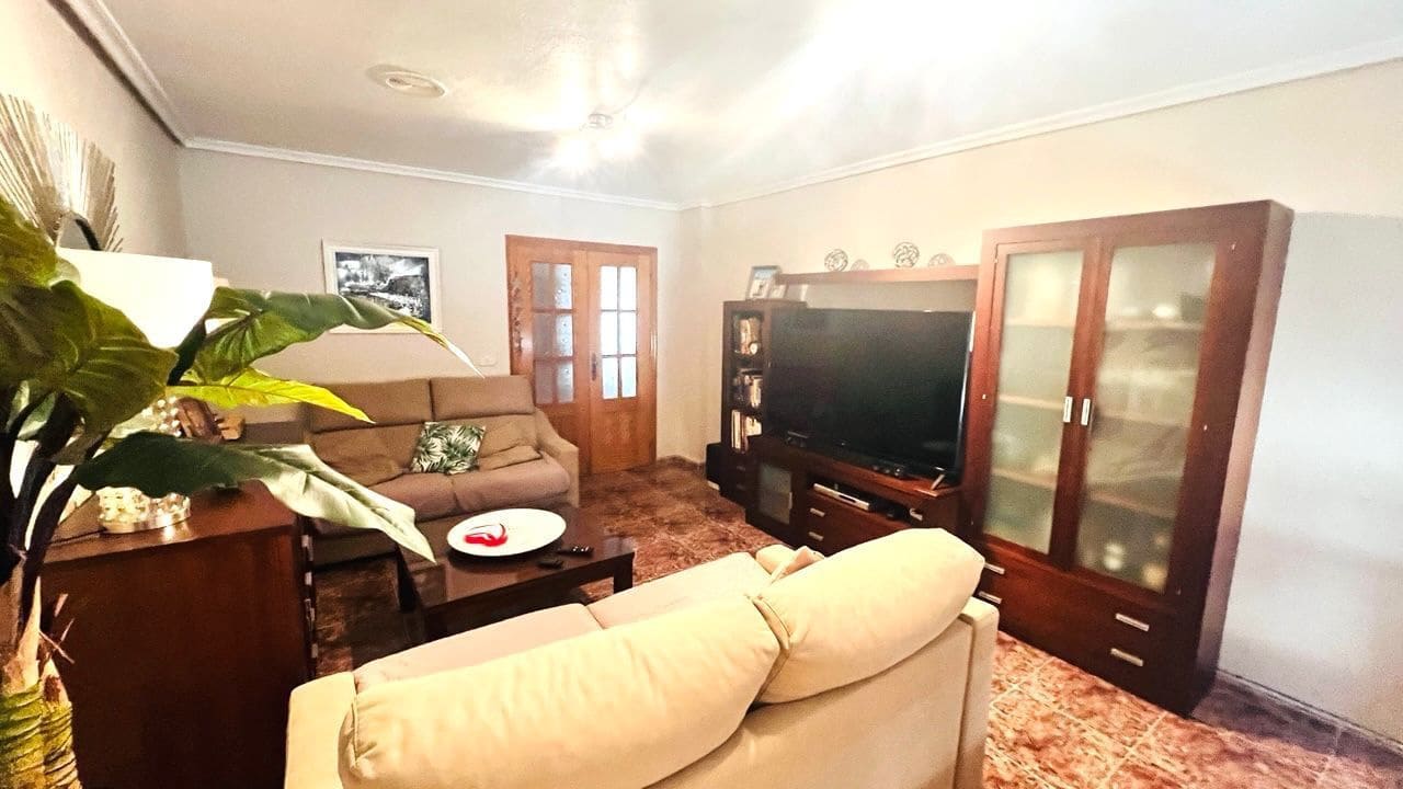 4 makuuhuone Asunto myytävänä paikassa Aguilas mukana 
autotalli - 165 000 € (Ref: 9777677)