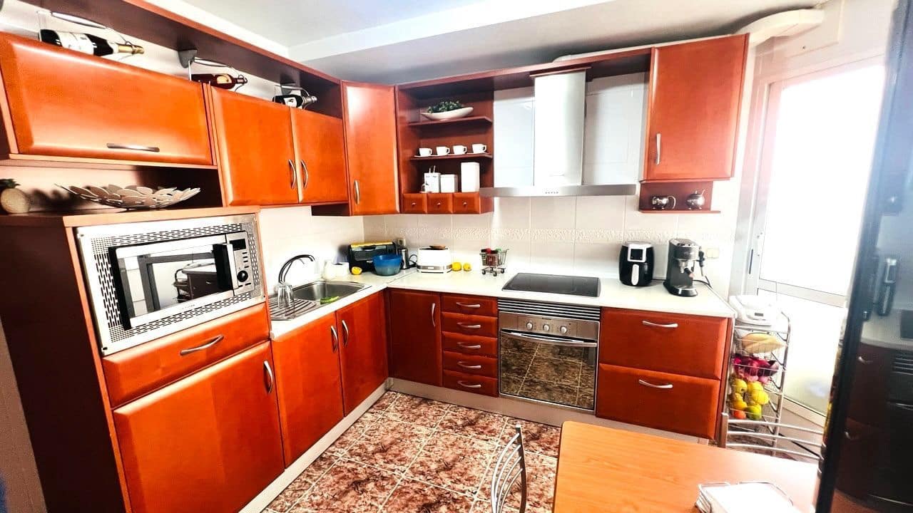 4 makuuhuone Asunto myytävänä paikassa Aguilas mukana 
autotalli - 165 000 € (Ref: 9777677)