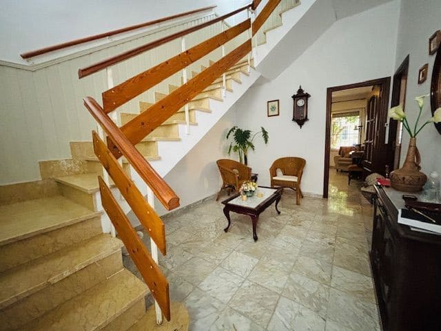 5 slaapkamer Huis te koop in Aguilas met garage - € 260.000 (Ref: 9790285)