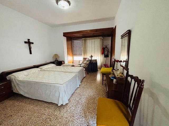 5 slaapkamer Huis te koop in Aguilas met garage - € 260.000 (Ref: 9790285)