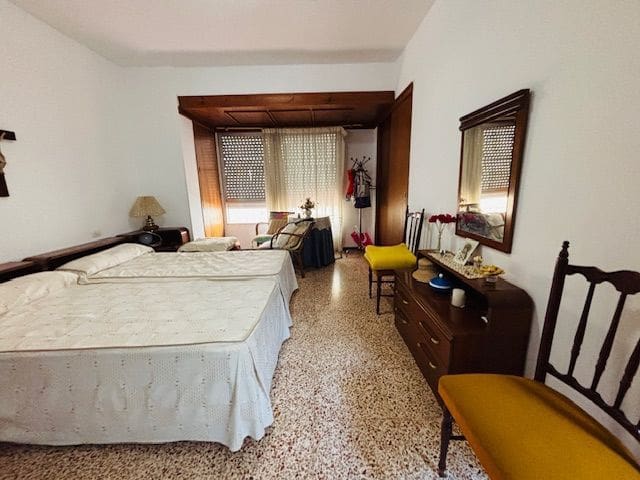 5 slaapkamer Huis te koop in Aguilas met garage - € 260.000 (Ref: 9790285)