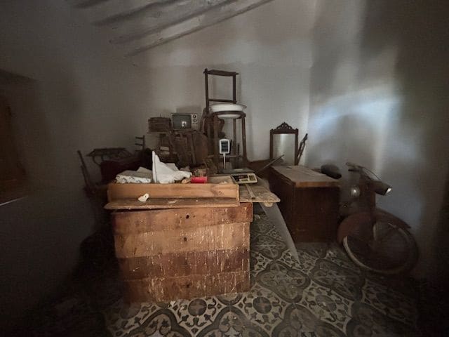 Finca/Herregård til salgs i Calabardina - € 50 000 (Ref: 9790286)