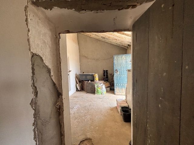 Finca/Herregård til salgs i Calabardina - € 50 000 (Ref: 9790286)