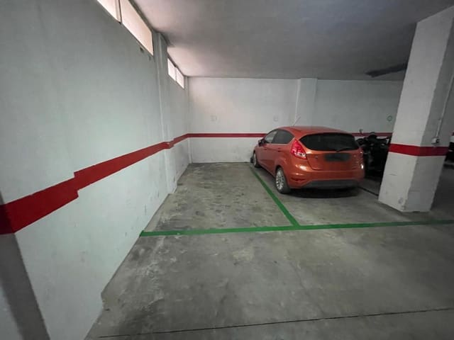 Garage for sale in Casco Antiguo, Aguilas - € 12,500 (Ref: 9796575)