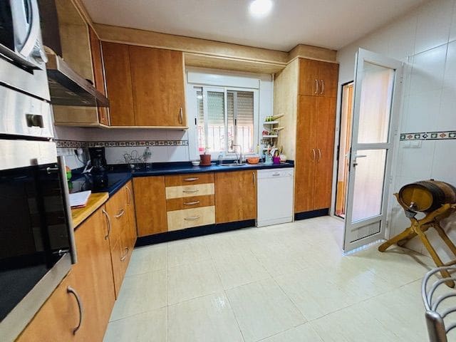 3 slaapkamer Villa te koop in Pulpi met garage - € 270.000 (Ref: 9828293)