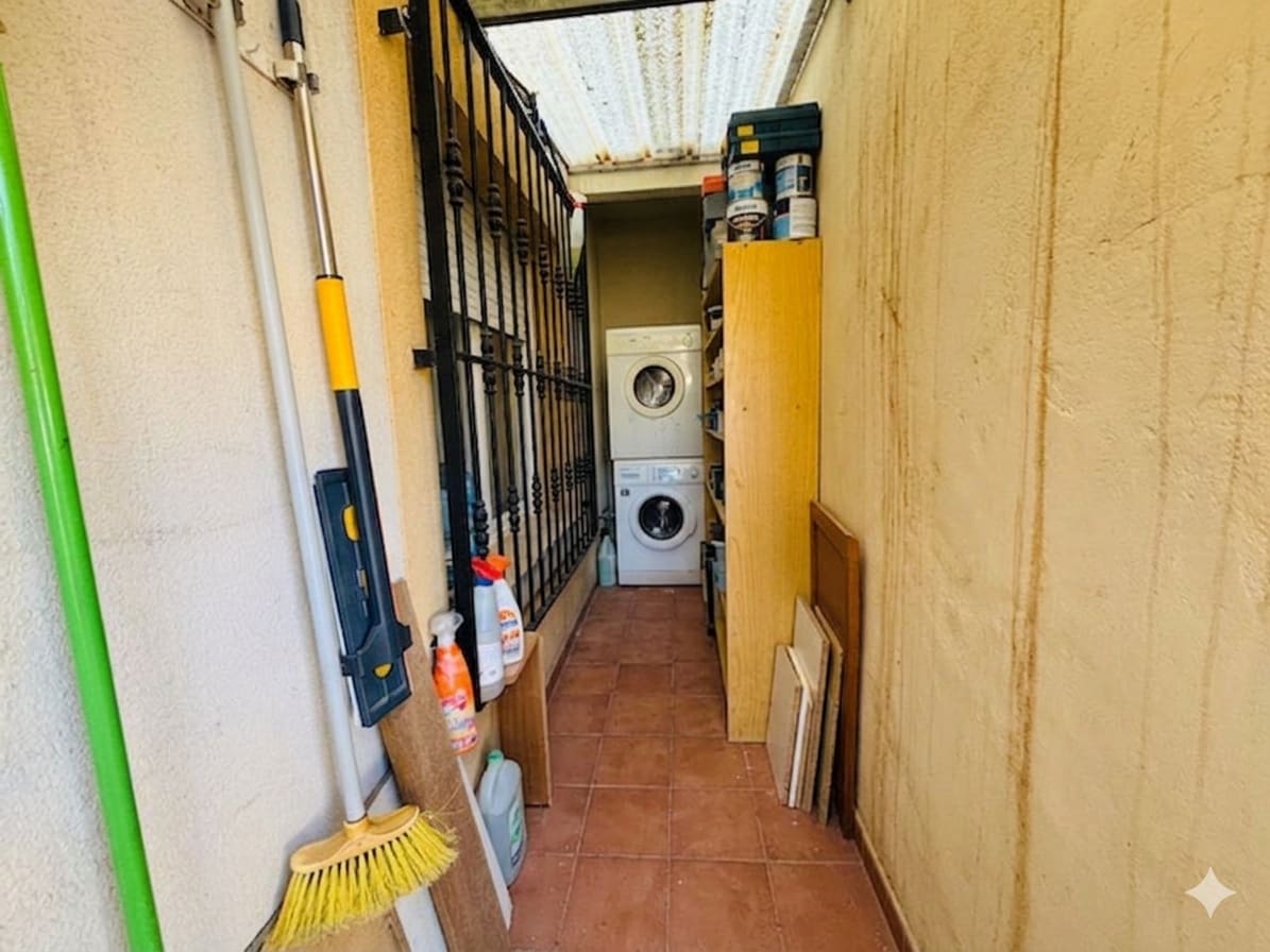 3 slaapkamer Villa te koop in Pulpi met garage - € 270.000 (Ref: 9828293)