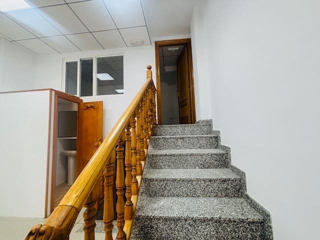 Commercial for rent in Aguilas - € 350 (Ref: 9835248)