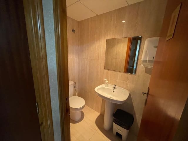 Erhverv til salg i Aguilas - € 180.000 (Ref: 9849033)
