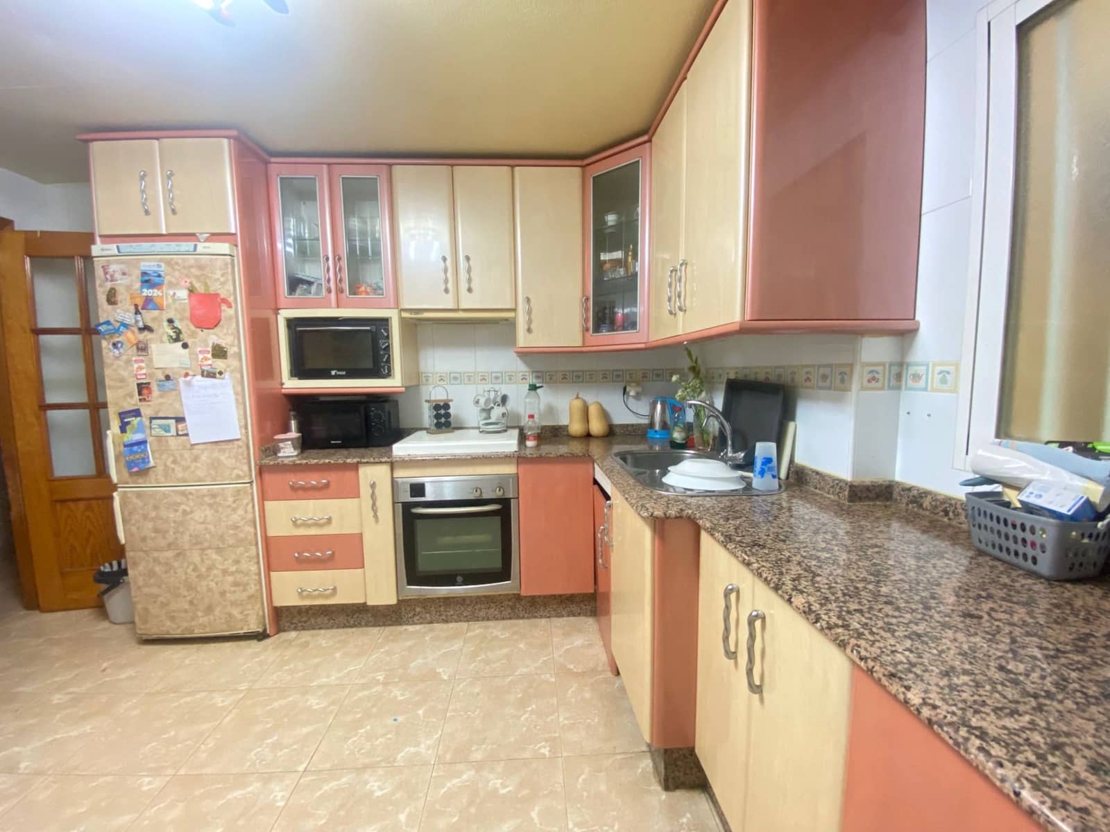4 bedroom Flat for sale in Aguilas with garage - € 150,000 (Ref: 9864076)
