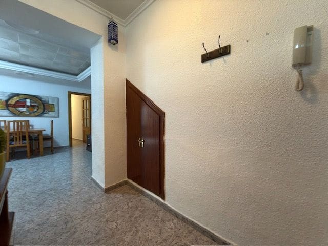4 bedroom Flat for sale in Aguilas - € 135,000 (Ref: 9877926)
