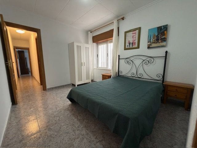 4 bedroom Flat for sale in Aguilas - € 135,000 (Ref: 9877926)