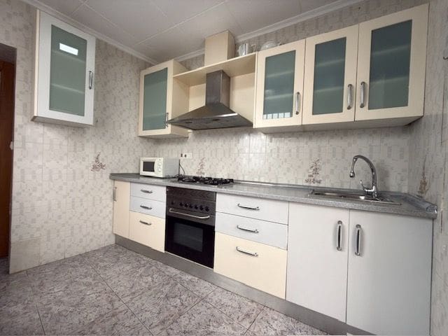 4 camera da letto Appartamento in vendita in Casco Antiguo, Aguilas - 135.000 € (Rif: 9877926)