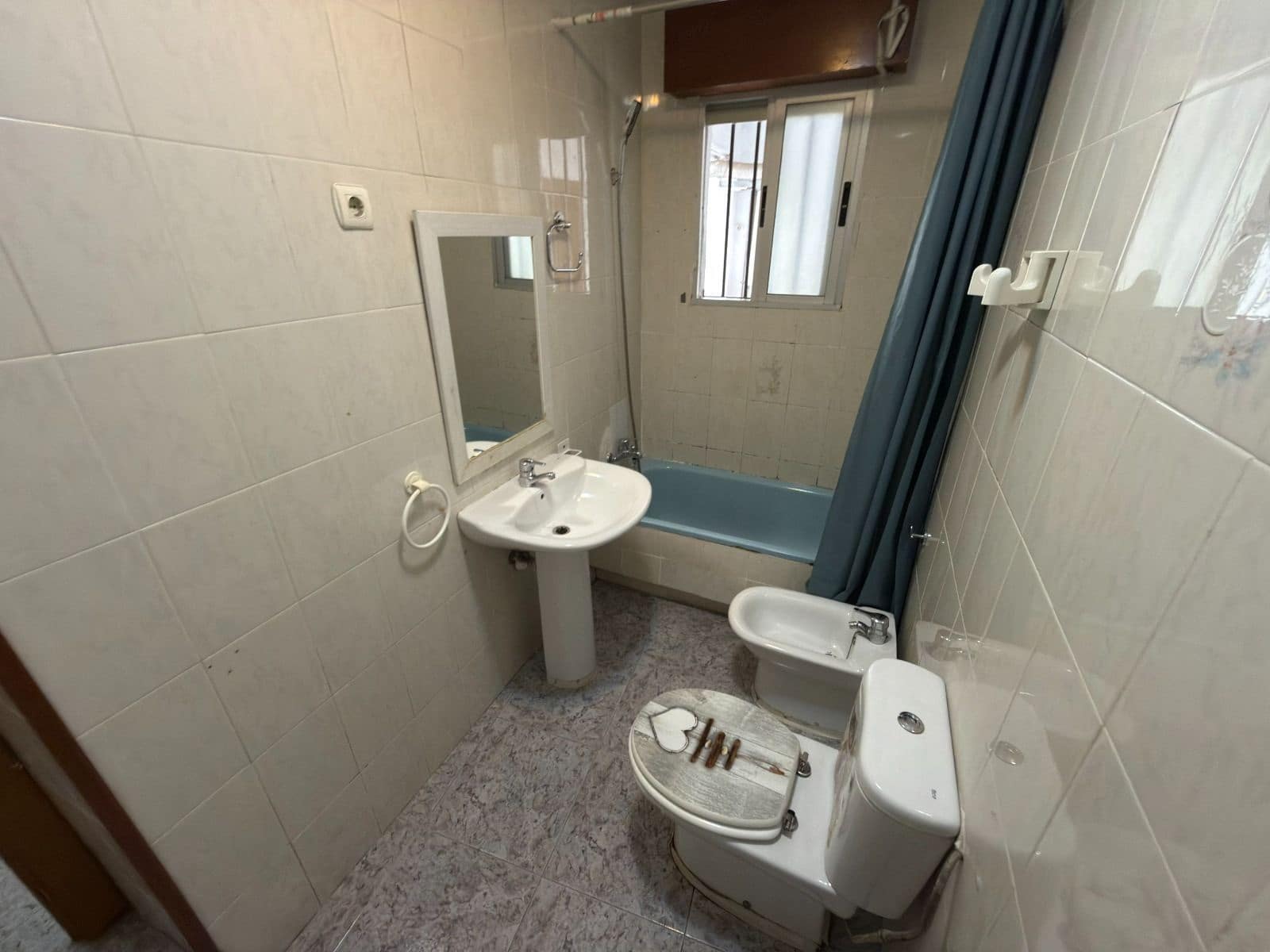 4 bedroom Flat for sale in Aguilas - € 135,000 (Ref: 9877926)