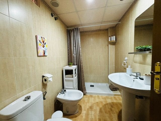 2 soverom Leilighet til leie i Aguilas - € 1 500 (Ref: 9877927)