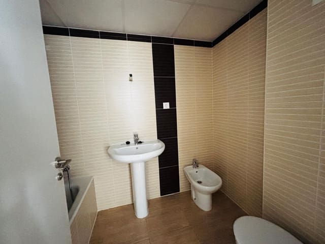3 sovrum Lägenhet till salu i Casco Antiguo, Aguilas - 108 000 € (Ref: 9895781)